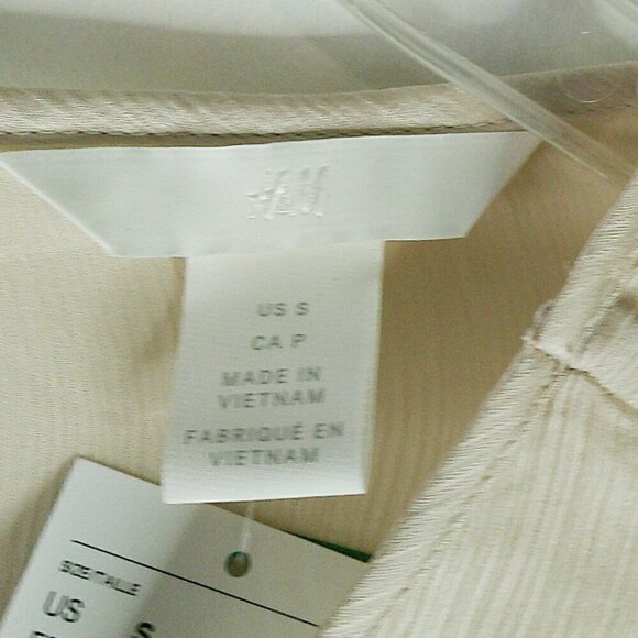 H&M - Champaigne Long Sleeve Tie Back Blouse - Size Small - Picture 9 of 9